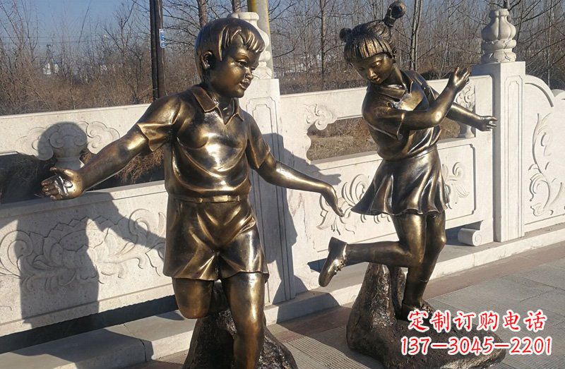 宁夏踢毽子的儿童铜雕 (2)