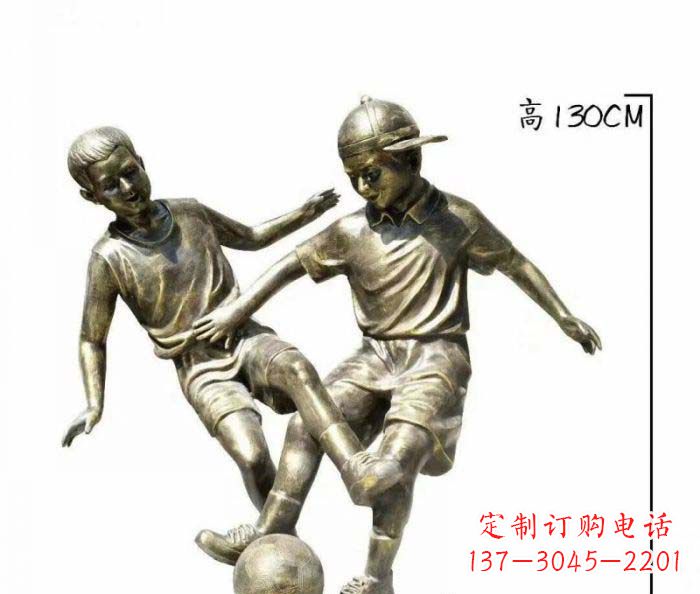 宁夏踢足球人物铜雕 (2)