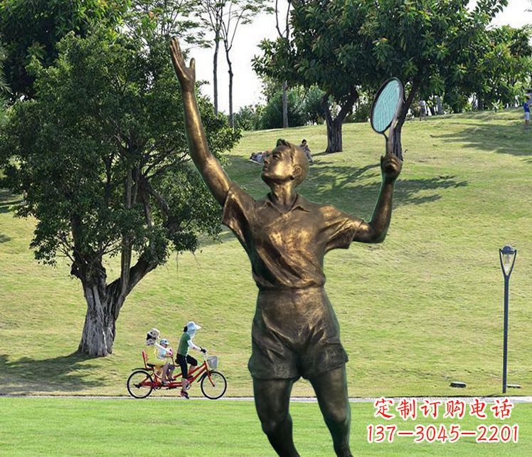 宁夏铜雕打羽毛球人物