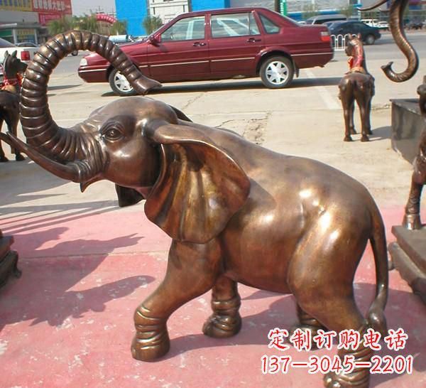 宁夏铜雕长鼻大象