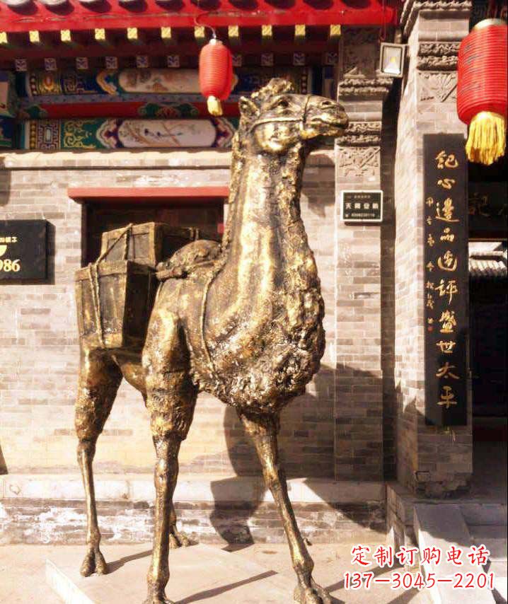 宁夏驮行李的骆驼动物铜雕