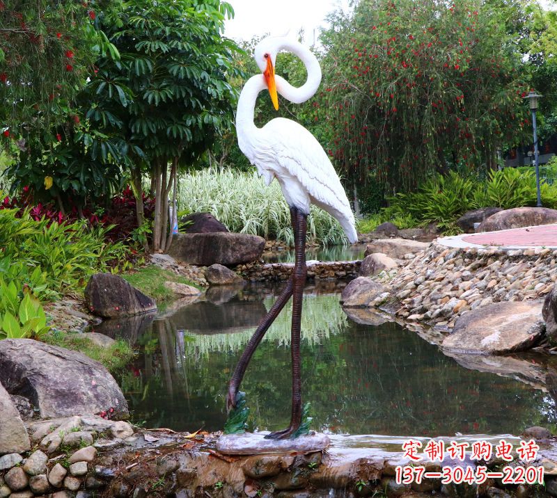 宁夏仙鹤雕塑摆件