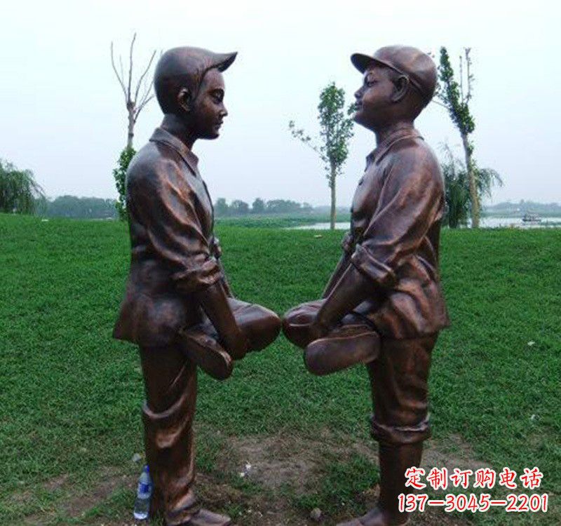 宁夏小孩斗鸡铸铜雕塑