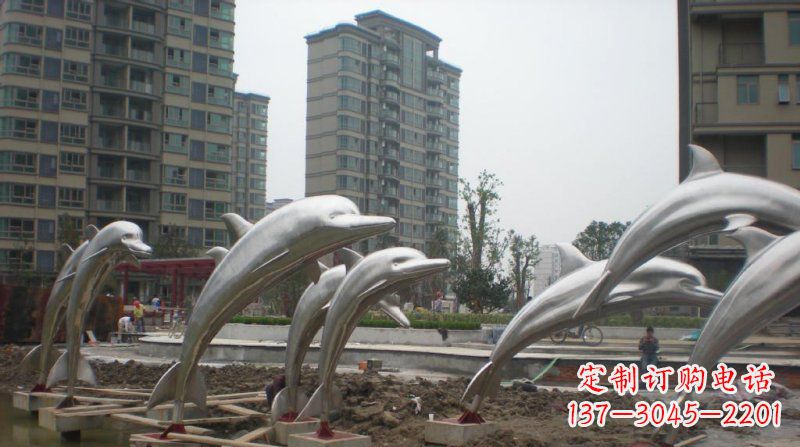 宁夏小区不锈钢跳跃海豚雕塑