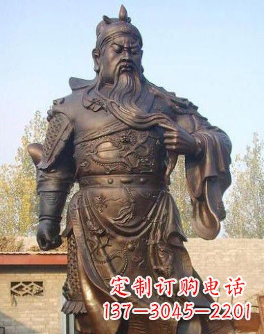宁夏站立的关公铜像