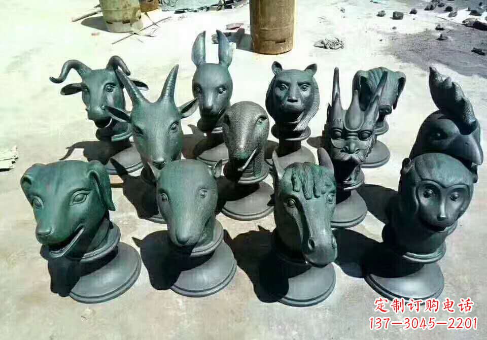 宁夏铸铜十二生肖动物雕塑